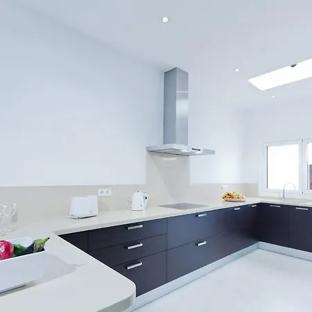 Villa Ana Maria By Puerto del Carmen (Lanzarote)