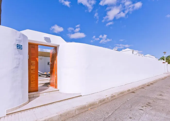 Villa Ana Maria By Puerto del Carmen (Lanzarote)