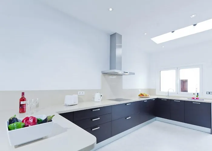 Villa Ana Maria By Puerto del Carmen (Lanzarote)