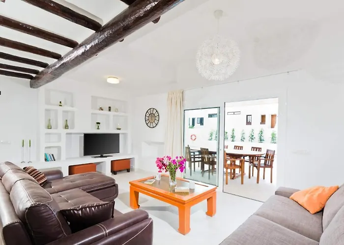 Ana Maria By Villa *