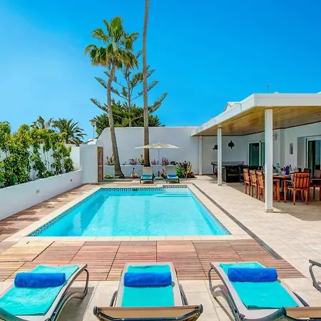 Vila Ana Maria By